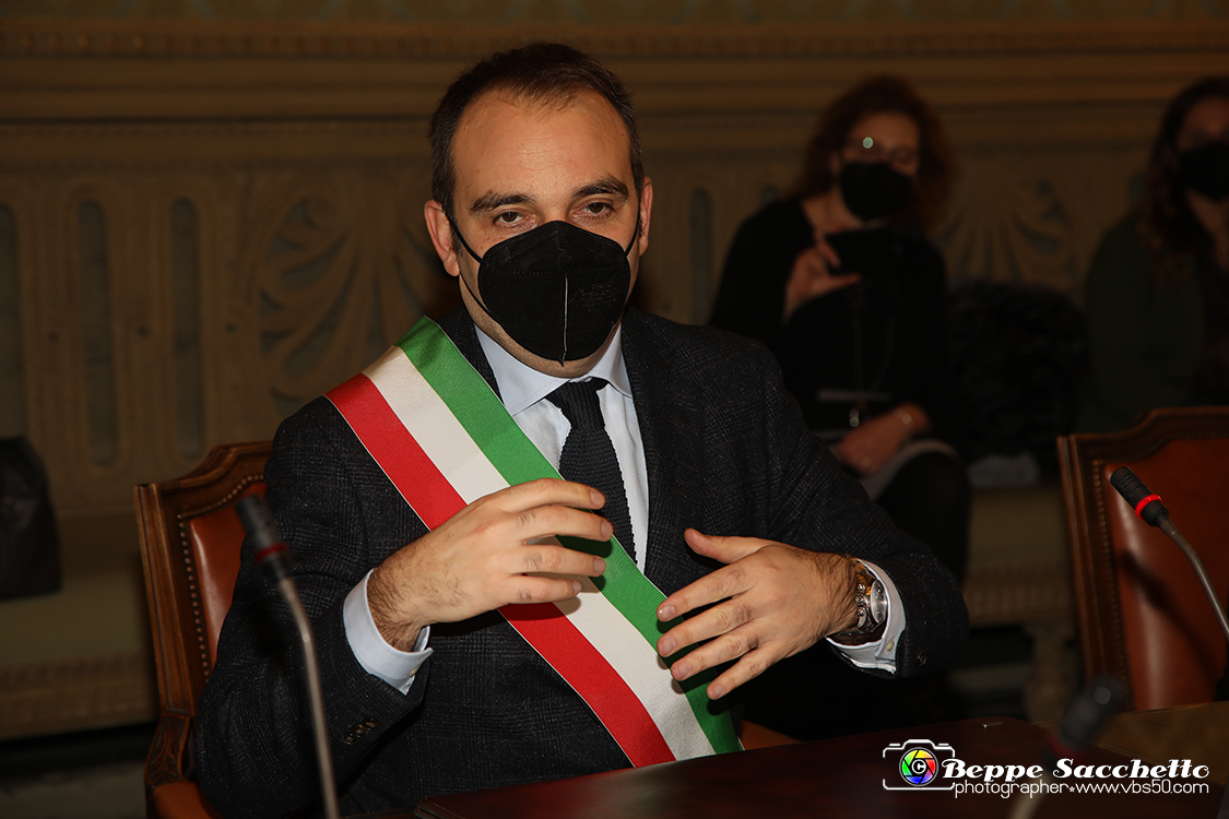 VBS_0759 - Investitura Ufficiale di Gianduja e presentazione Giacometta.jpg